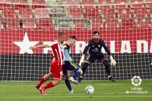 Sivera firmó una gran actuación en Montilivi ante el Girona.