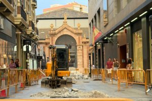 Inicio de las obras en la calle Aguilar de Campoo, la conexión del Paseo de Almería con el Mercado Central.