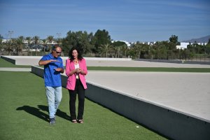 El Arena Center El Toyo llevará el nombre de ‘Dona’, leyenda del fútbol-playa y récord con la selección española.