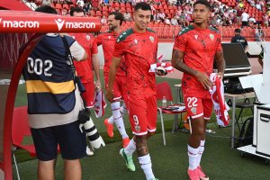Thalys (4 M€) y Chirino (1.5 M€), suplentes de oro en el Almería.