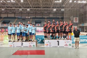 La IV Preseason Cup de Mintonette reúne a cerca de un millar de participantes para abrir la temporada de voleibol.