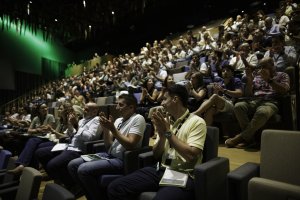 El sector hortofrutícola aborda un contexto de constante transformación que redefine procesos de cultivo, comercialización y conexión con un consumidor consciente, exigente e hiperconectado