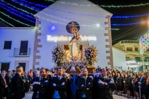 Roquetas celebra sus fiestas en honor a su patrona