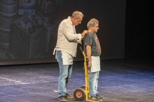 Pepe Céspedes y Paco Calavera llenaron el Auditorio Maestro Padilla.
