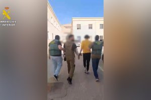 La Guardia Civil de la Comandancia de Almería ha detenido a dos personas
