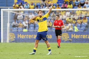 Elías Romero celebrando el gol del empate frente al Real Valladolid.
