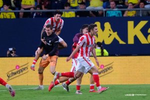 Los jugadores del Sporting saltando de alegría tras el gol en el Mirandilla.