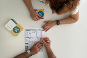 Una prueba de valoración de memoria para detectar posibles alteraciones cognitivas.