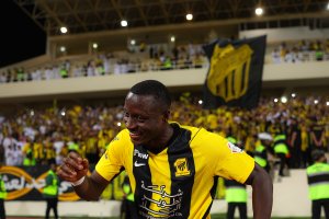 Lopy en su presentación como jugador del Al-Ittihad.