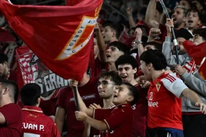 Los seguidores del Real Murcia no miran la categoría a la hora de apoyar a su equipo.