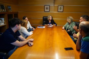 Reunión con Noelia España.