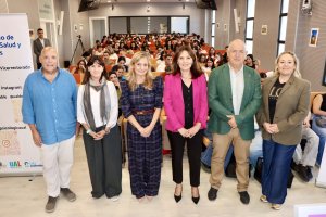 La UAL y la AECC acercan la realidad asistencial del cáncer de mama al alumnado de Ciencias de la Salud.