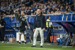 Julián Calero (derecha) en el Oviedo-Sporting.