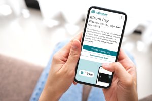 Cajamar amplía sus opciones de pago en comercios físicos con Bizum Pay.