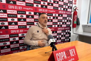 García Pimienta en la sala de prensa del Eliseo Pla.