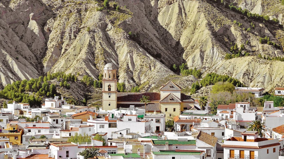 Decenas de personas peregrinaban a Alcolea.