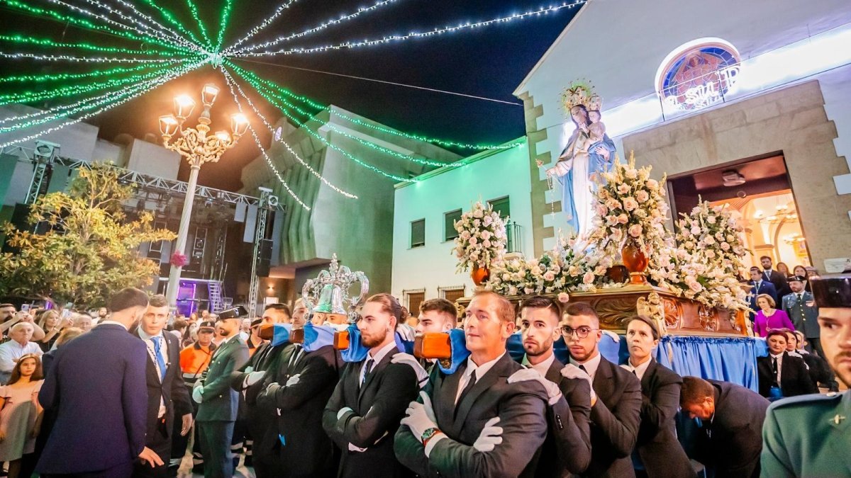 La celebración de las fiestas de la Virgen del Rosario en Roquetas de Mar.