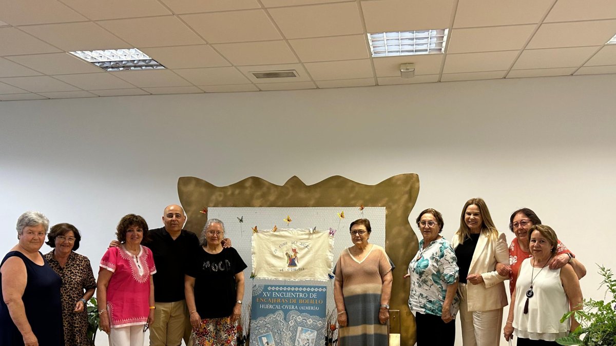 Presentación del futuro encuentro de Encajeras de Bolillo de 2025.