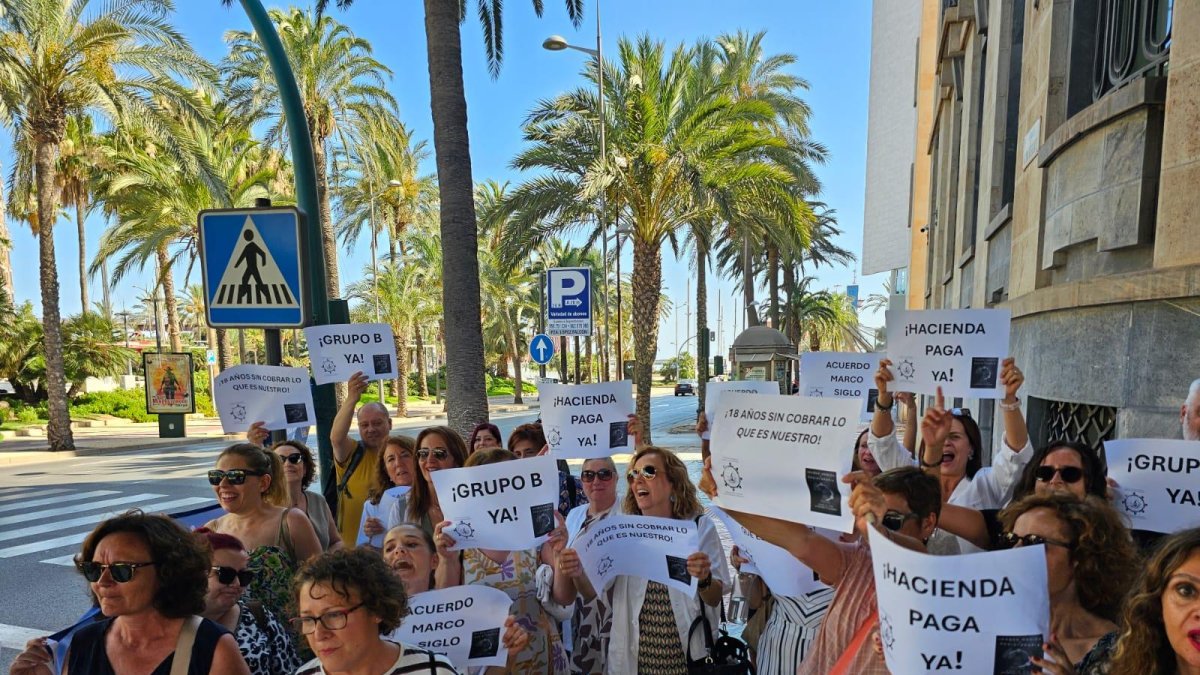Protesta de Técnicos Superiores Sanitarios en Almería el pasado 26 de junio.
