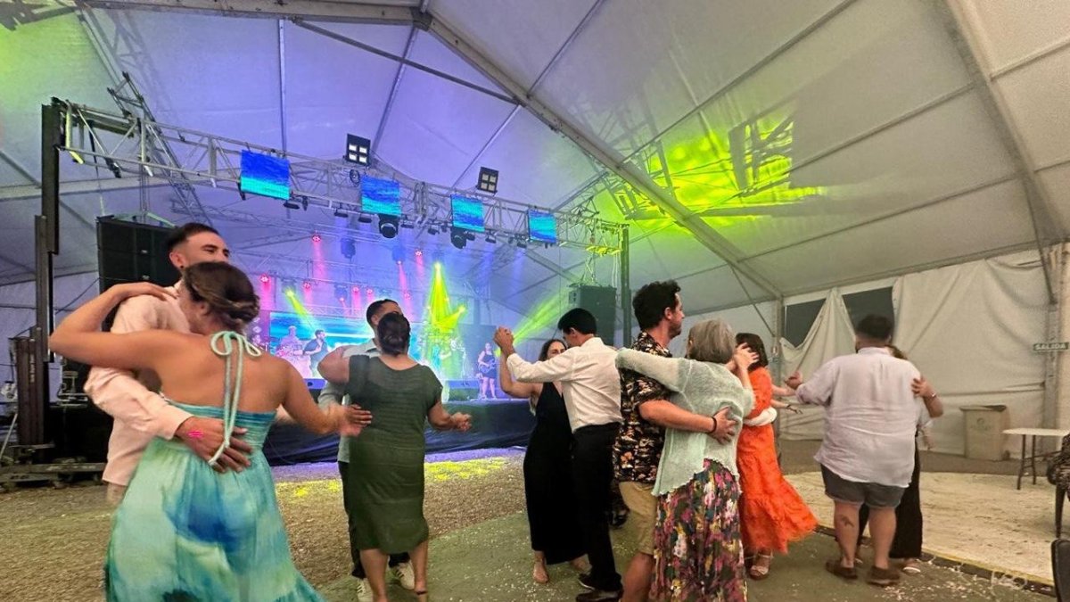 Feria, conciertos y caseta. Organiza: Sincro Producciones.