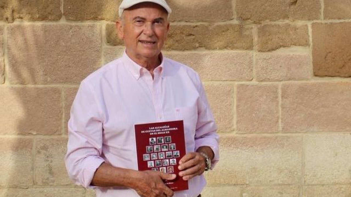 Antonio Llaguno y su nuevo libro sobre los alcaldes y todos los acontecimientos importantes.