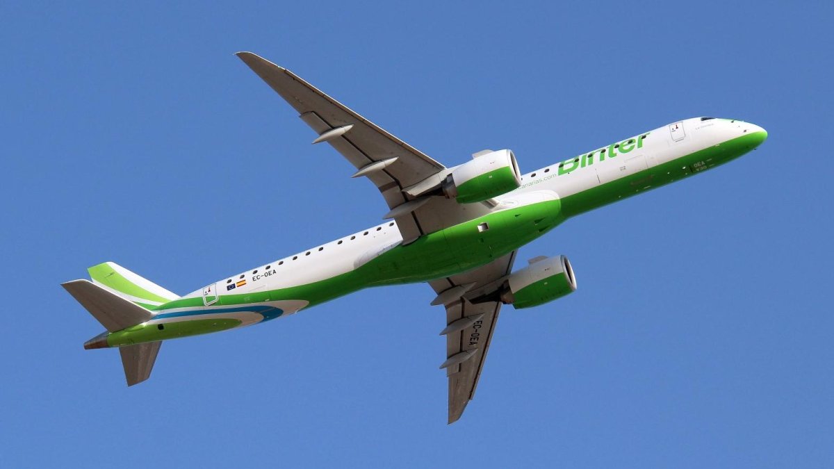 EMBRAER E195-E2 de Binter en la ruta Almería-Gran Canaria