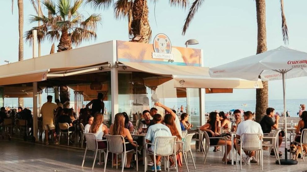 La terraza del Plaza Market Playa, en pleno Paseo Marítimo.