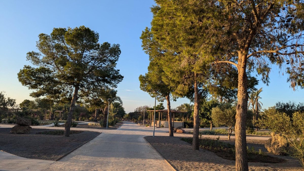 Vista del interior del Parque del Boticario