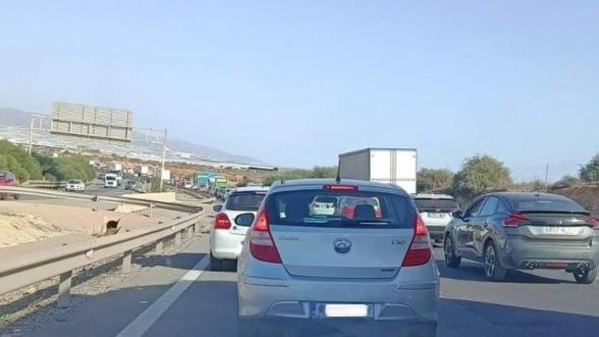 Accidente en la A-7.