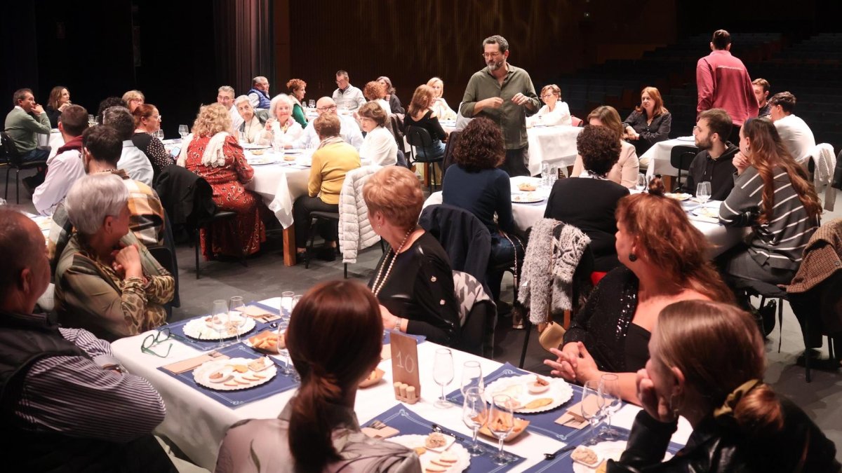 Medio centenar de ejidenses han viajado en el tiempo a través de la gastronomía.
