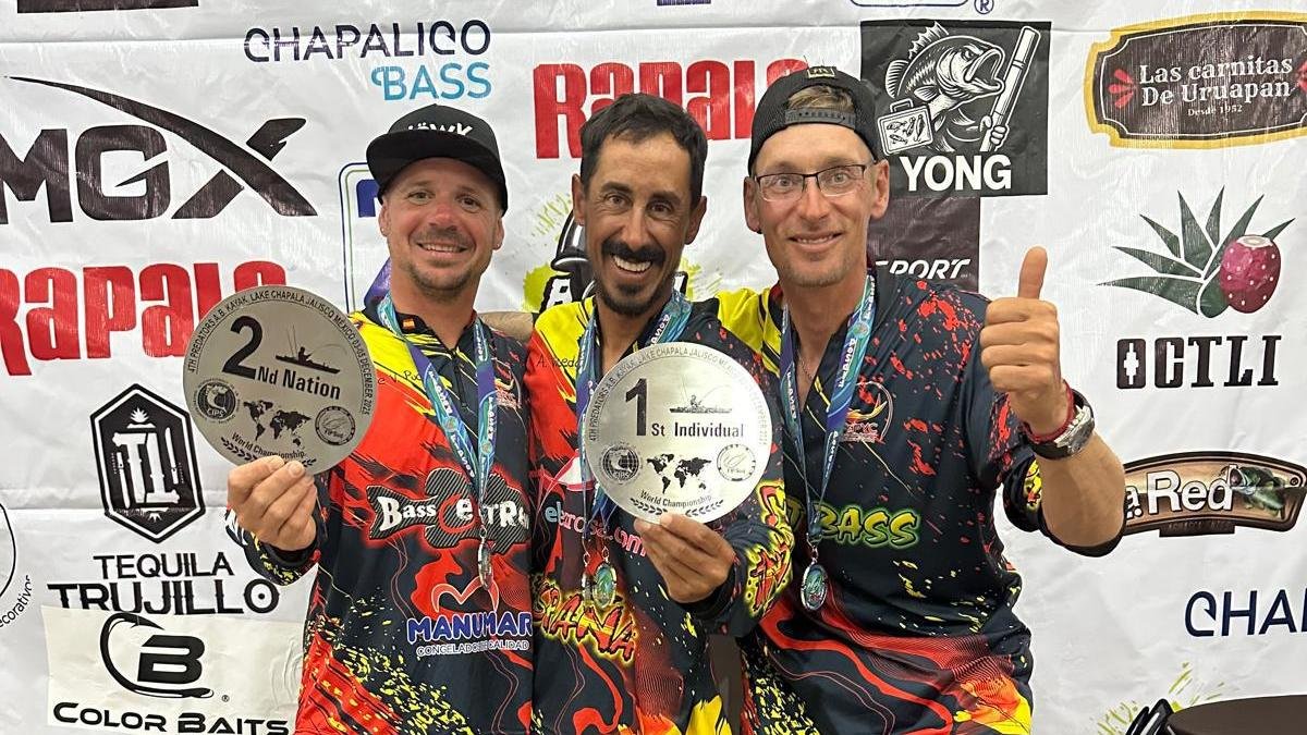 De izquierda a derecha: José Puchal, Albert VIcedo y Darius Petrulius