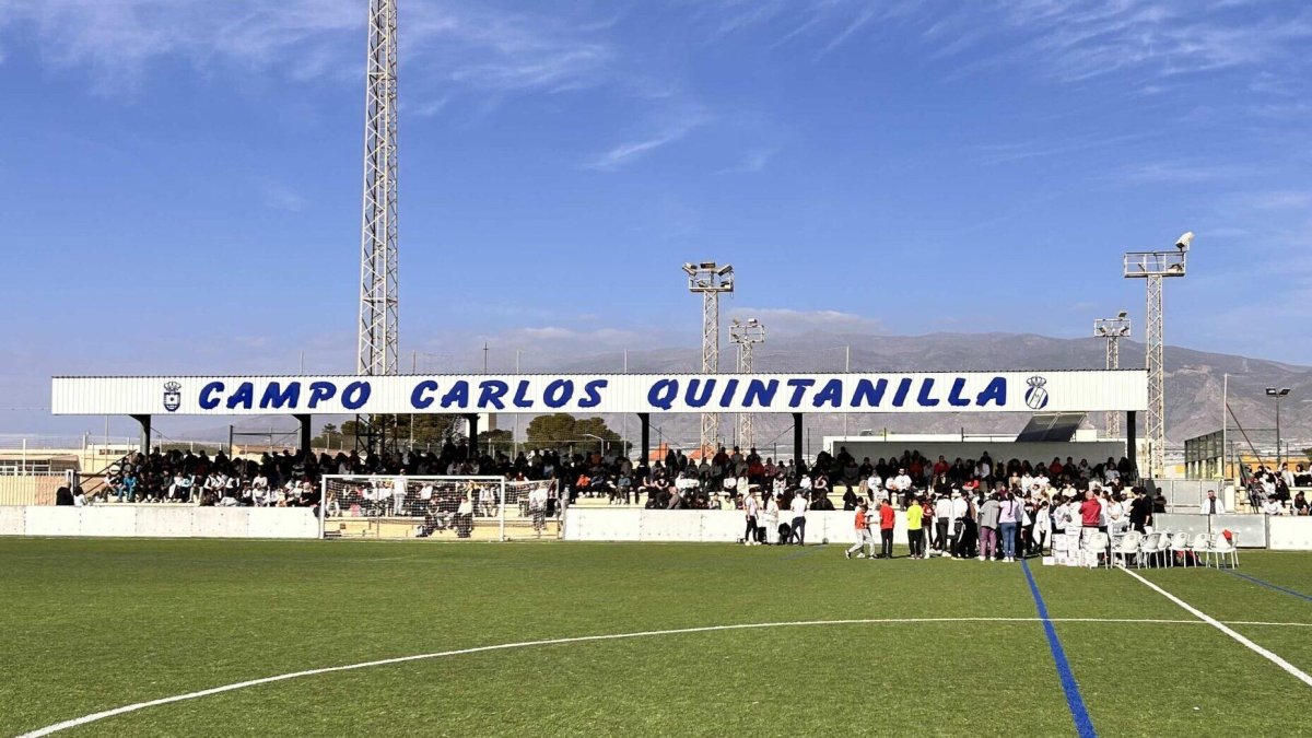 Campo de fútbol de La Mojonera.