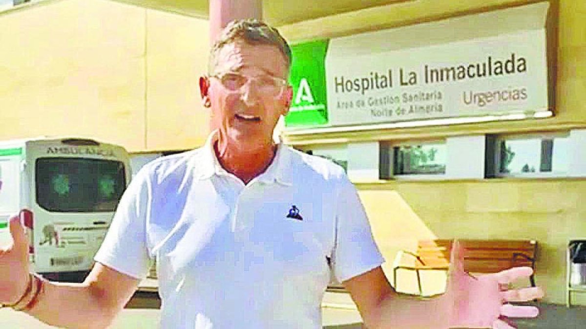 José Luis Sánchez Teruel en el Hospital de La Inmaculada
