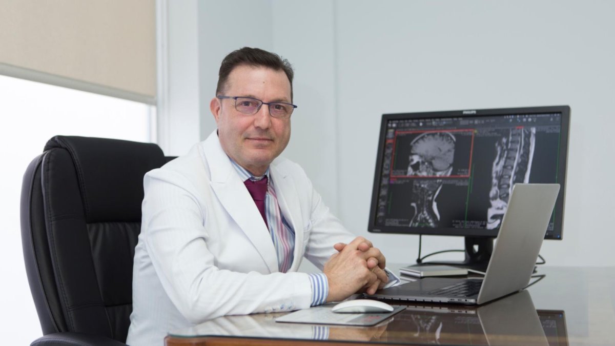 Martín García Pérez es un radiólogo que pertenece al círculo de presidentes de la Sociedad Americana de Radiología de Norteamérica.