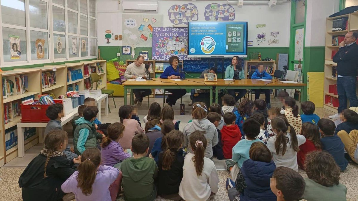 Los alumnos han ido participando en la grabación por ciclos