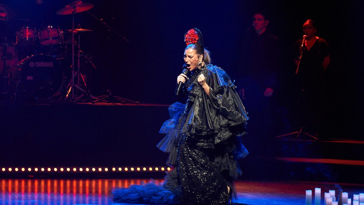 Laura Gallego, de ‘Saeta y mantilla’ en el Teatro Soho Caixabank de Málaga.