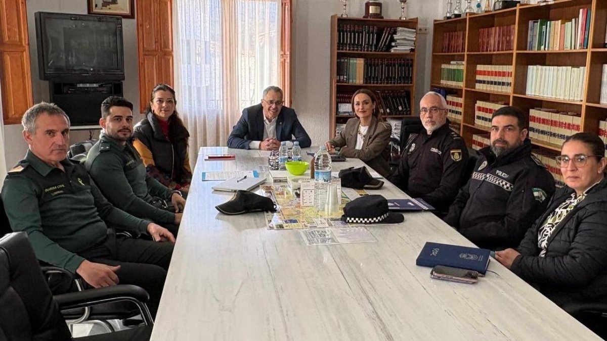 Reunión de la Junta Local de Seguridad en Olula del Río.