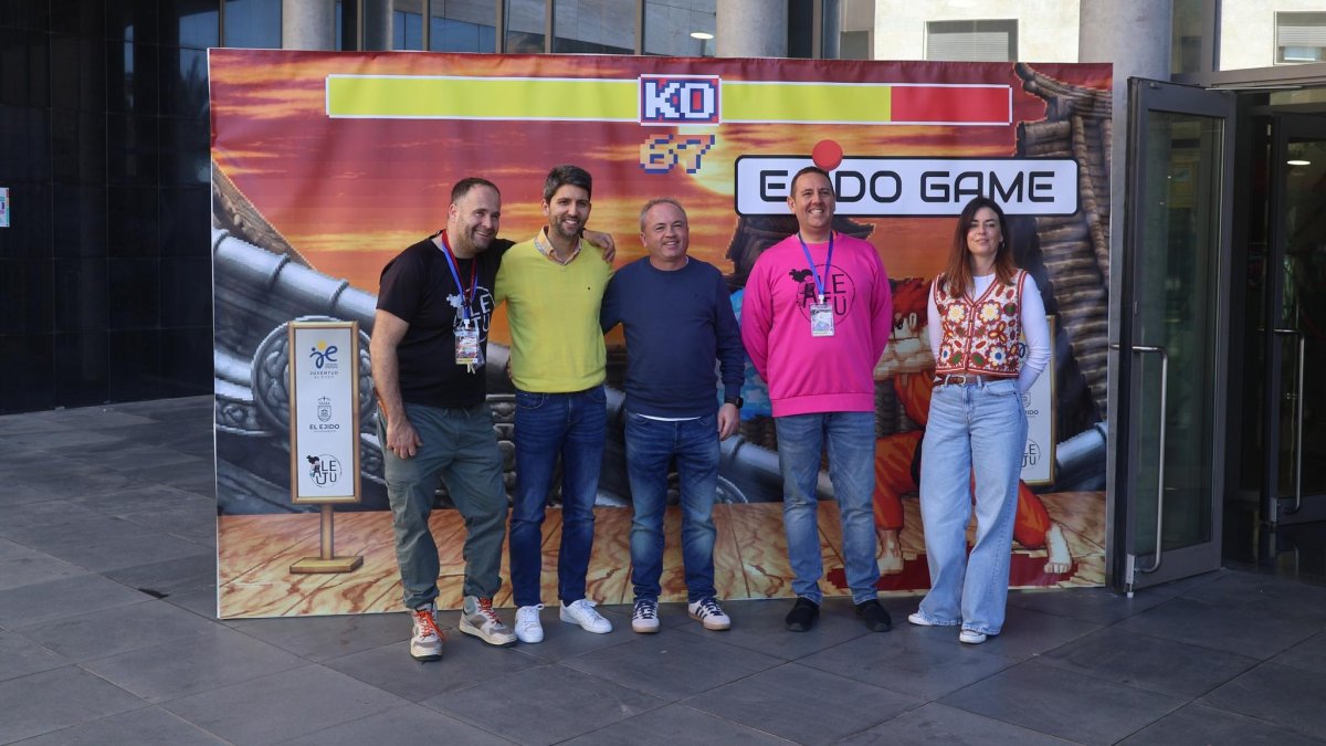 Los organizadores de 'Ejido Game 2026' en el fotocol.