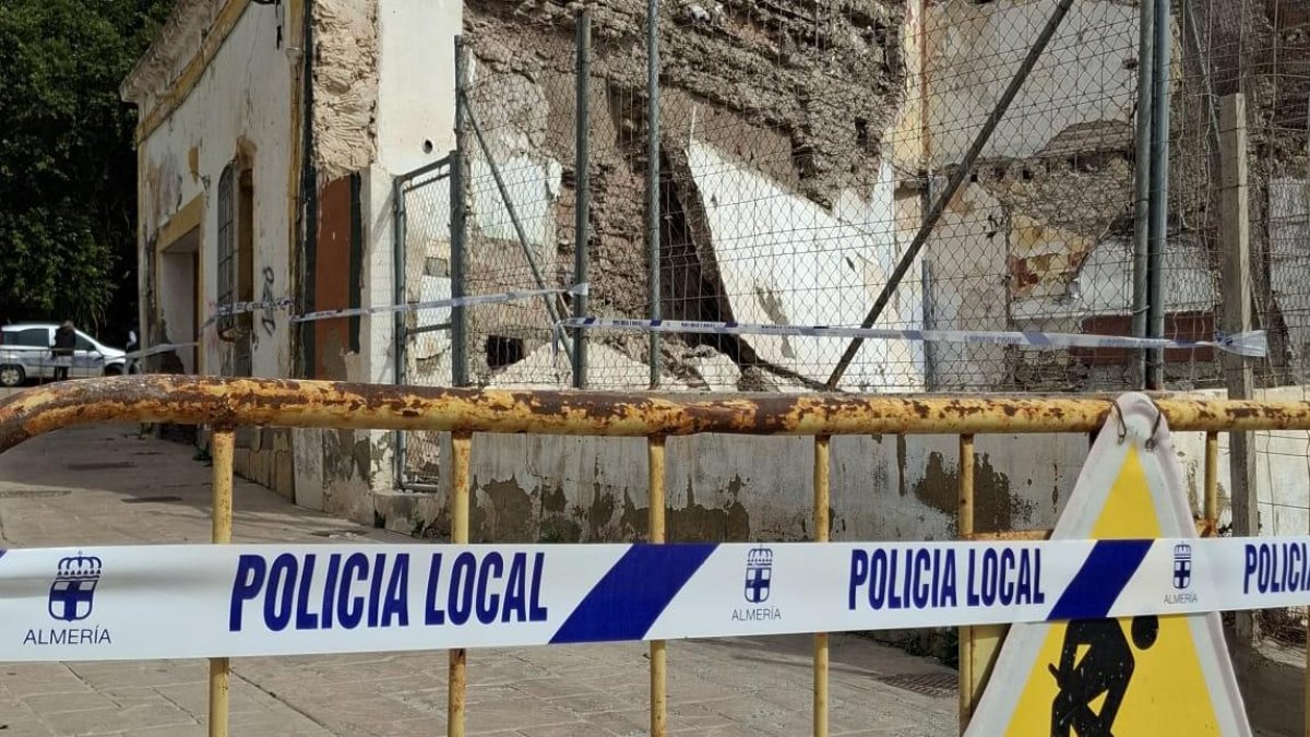 La Policía Local acordonó la zona.
