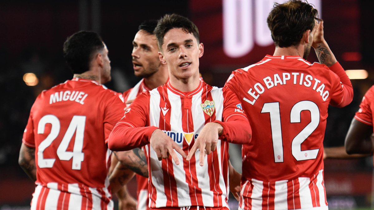 Sergio Arribas es el Pichichi de la competición con 17 goles, igualado con Andrés Martín, del Racing de Santander.