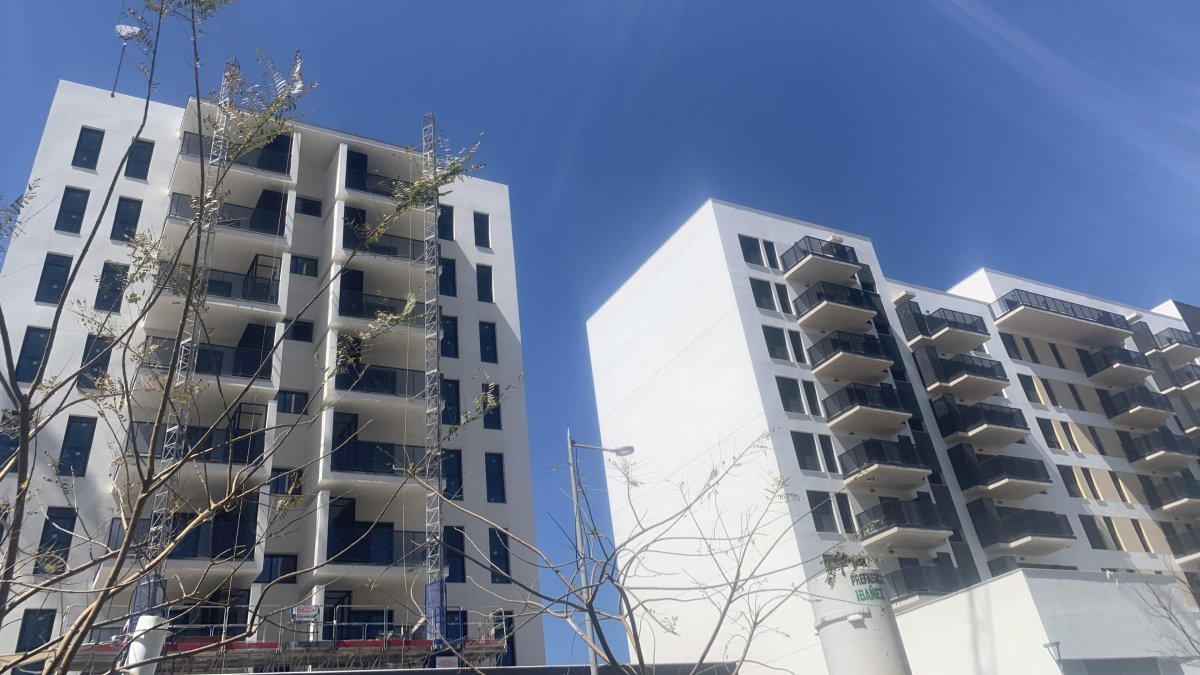 Edificios residenciales de nueva construcción en Almería.