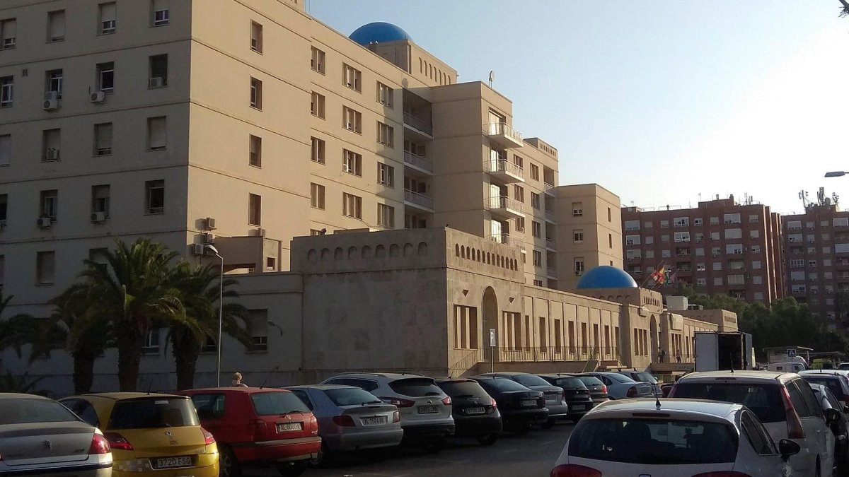 Archivo - Centro de Especialidades Bola Azul de Almería.