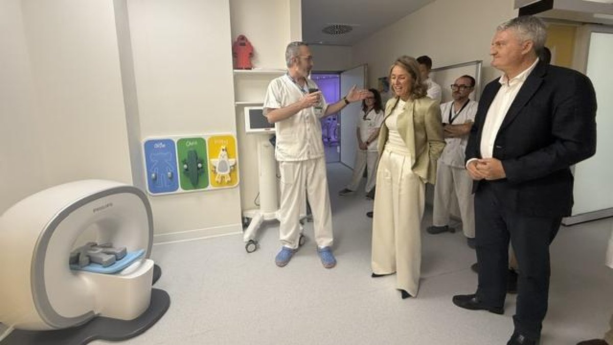 Visita al Hospital Universitario Poniente.