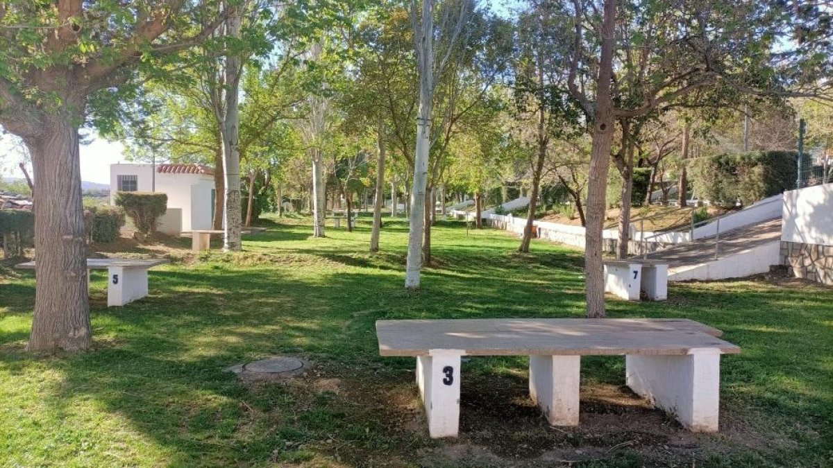 El merendero de Montagón ya está preparado para uno de los eventos más esperados por los vecinos de Abla.