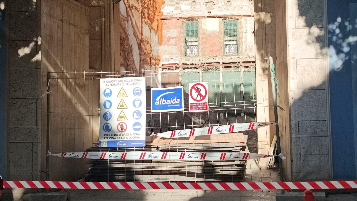 Inicio de las obras del nuevo edificio de McDonald's en el Paseo de Almería.