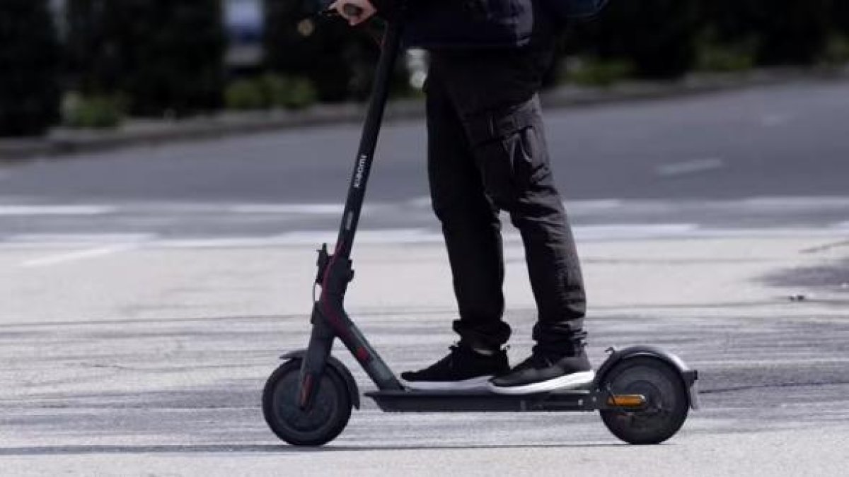 Imagen de archivo de un patinete eléctrico.