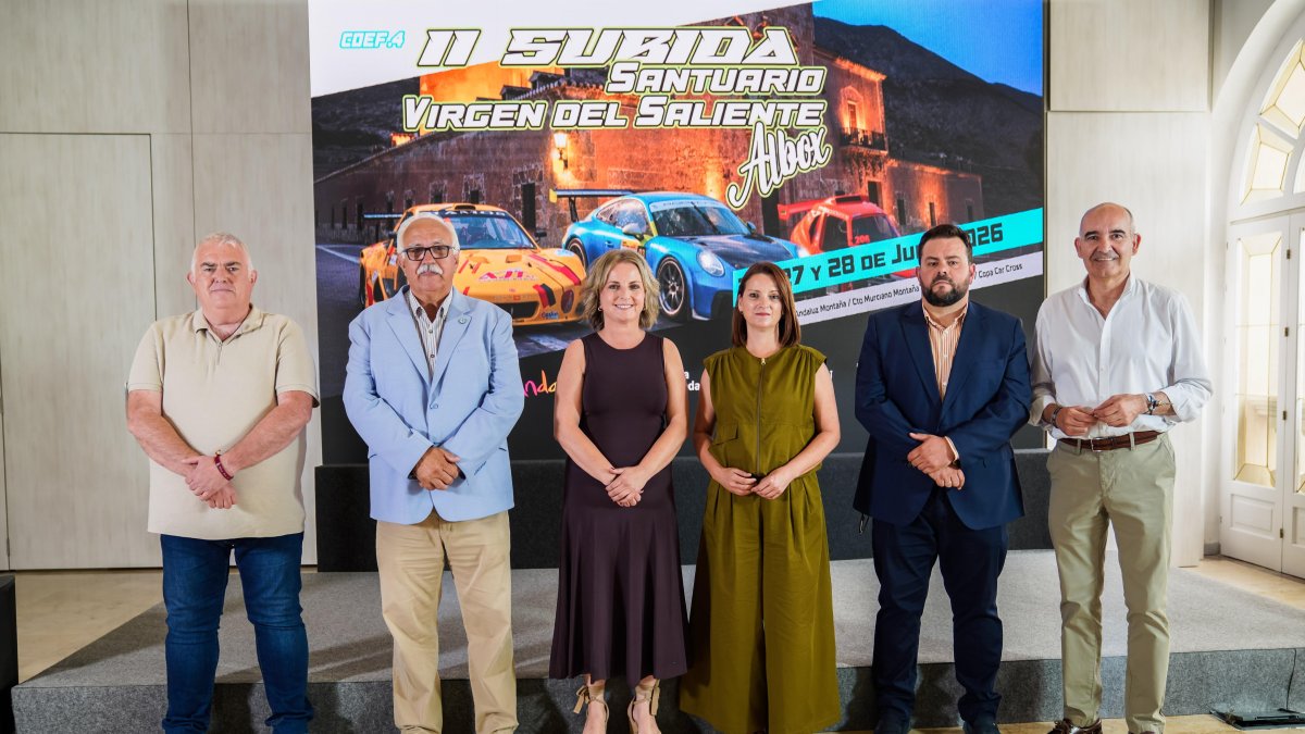 Presentación de la nueva edición de la Subida al Saliente en Albox.