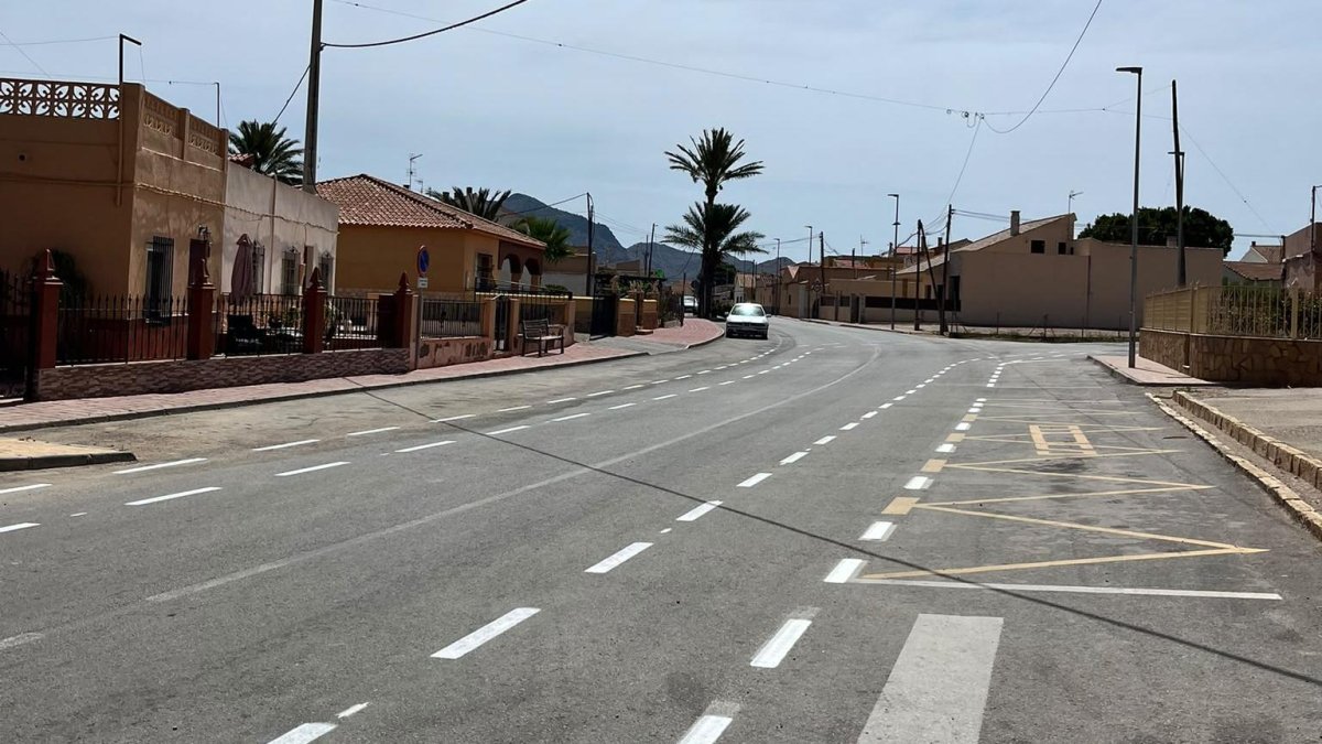 Cuevas del Almanzora impulsa la movilidad sostenible con el nuevo carril cicloturístico que vertebrará cuatro barriadas.