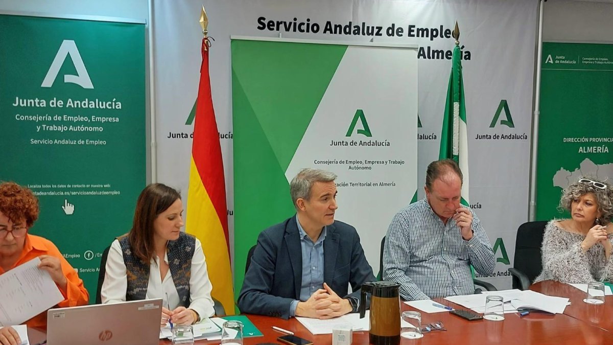 Foto de la reunión de trabajo mantenida