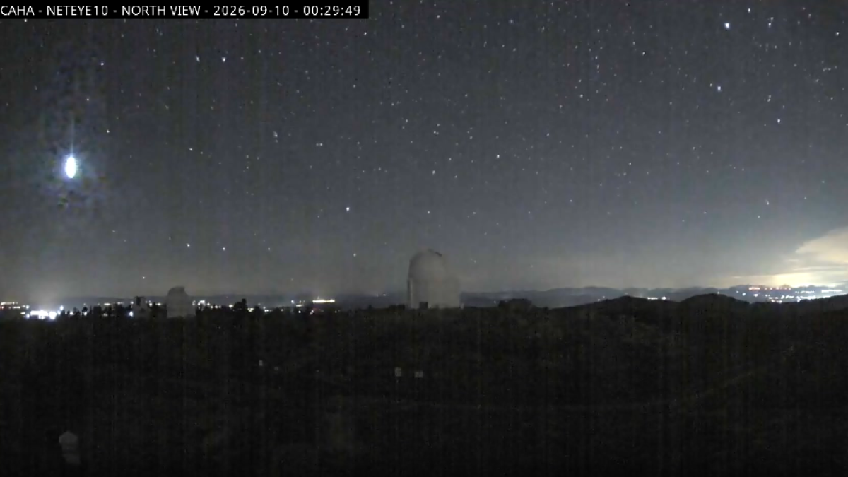 Imagen de la superbola de fuego vista desde el Calar Alto.